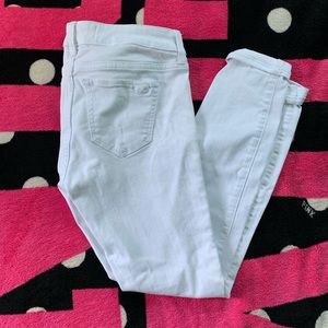 White Hollister Jean Capris